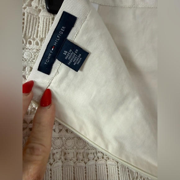 Tommy Hilfiger Cream Crochet Lace Mini Skirt |Preppy Coastal - Picture 3 of 16